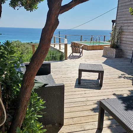 Chalet Cala D'orzu 度假居 *